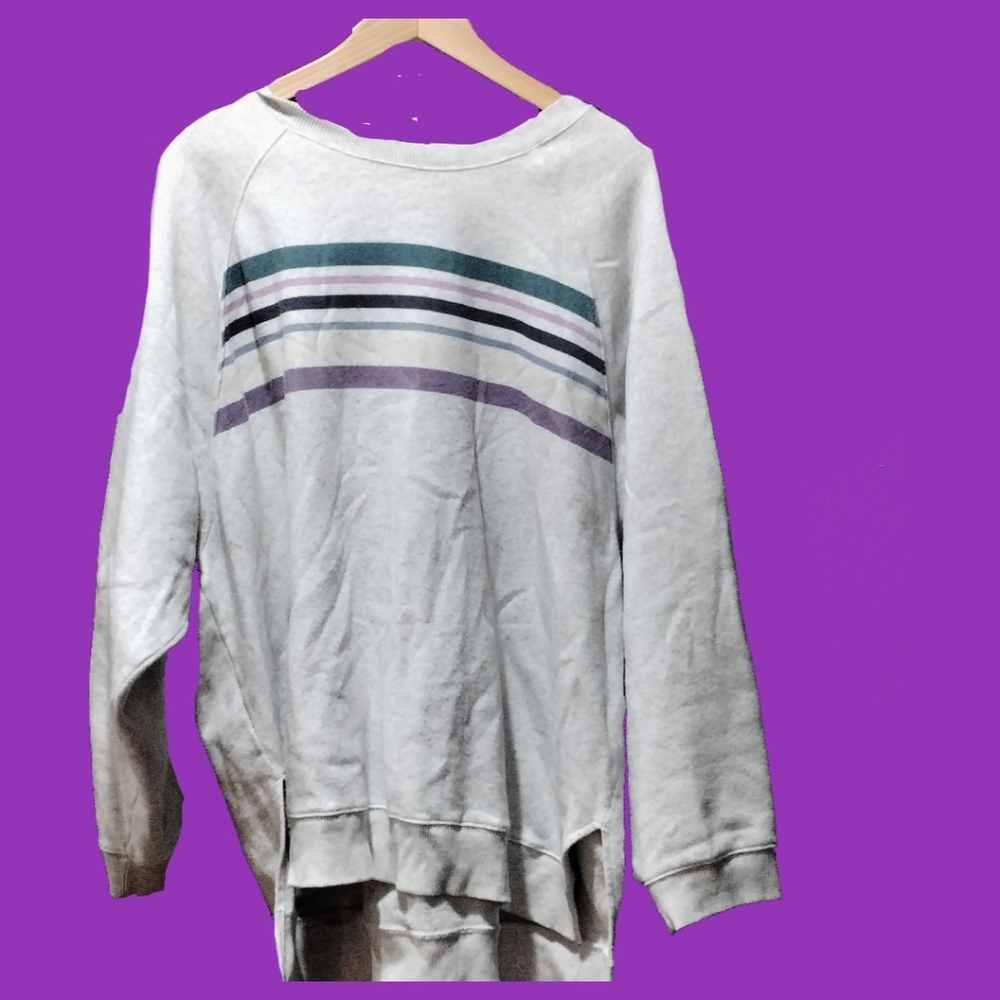 American Eagle Women's Oversized Sweatshirt